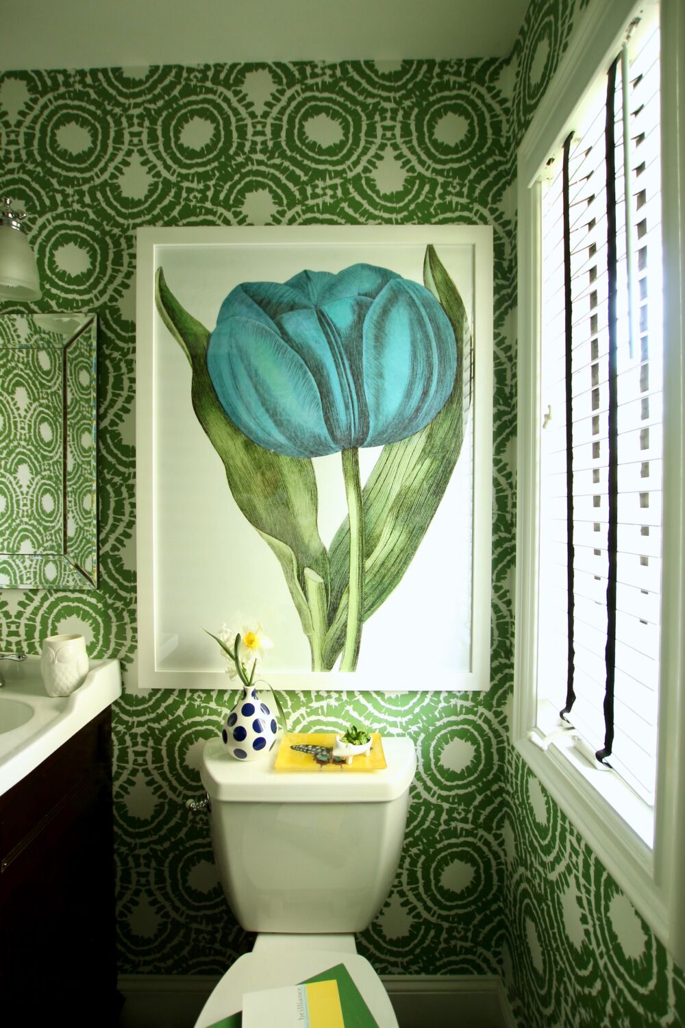 Wallpapering a Powder Room Small on Space, Big on Style