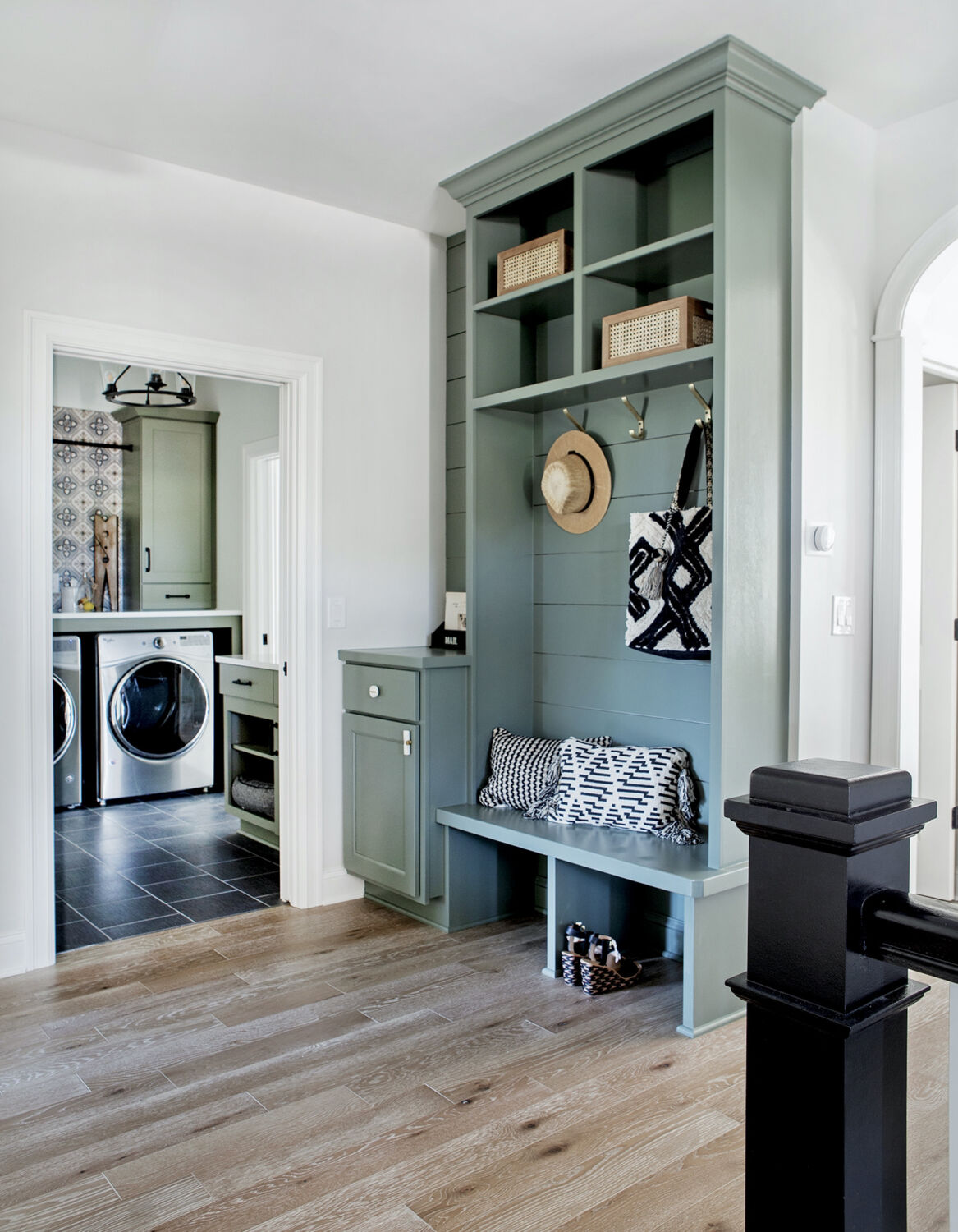 Discovering Gorgeous Affordable Farmhouse Modern Furniture